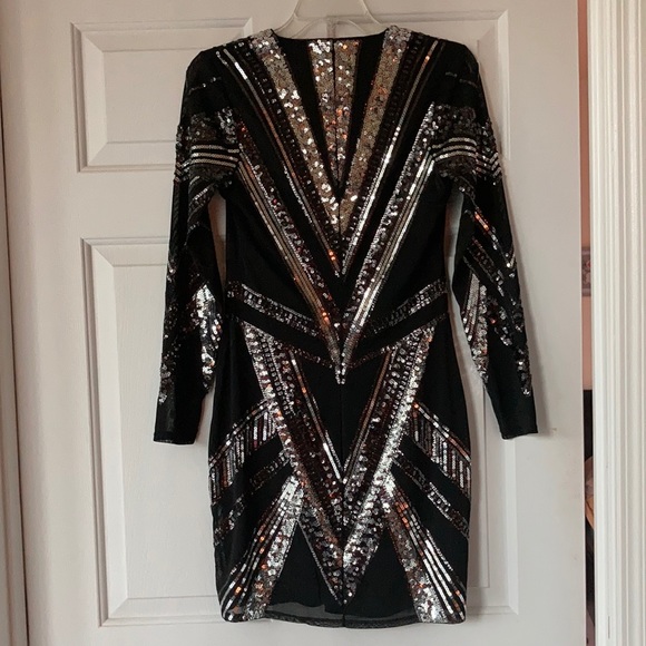 New black Express sequence dress sz M - Picture 3 of 4
